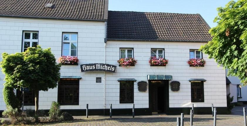 Landhaus Michels Garni Kaarst Ngoại thất bức ảnh